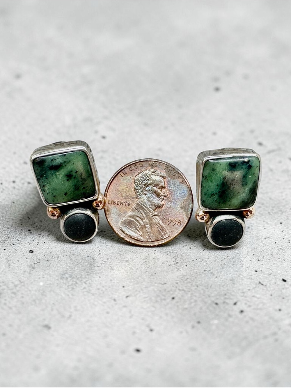 Natural nephrite Jade Earrings in Sterling Silver 925 & 14K Gold Accents - Picture 4 of 8
